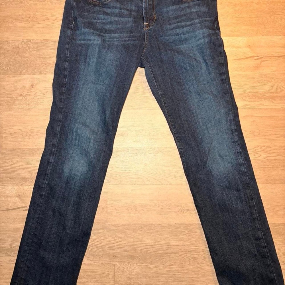 Lucky straight leg jeans